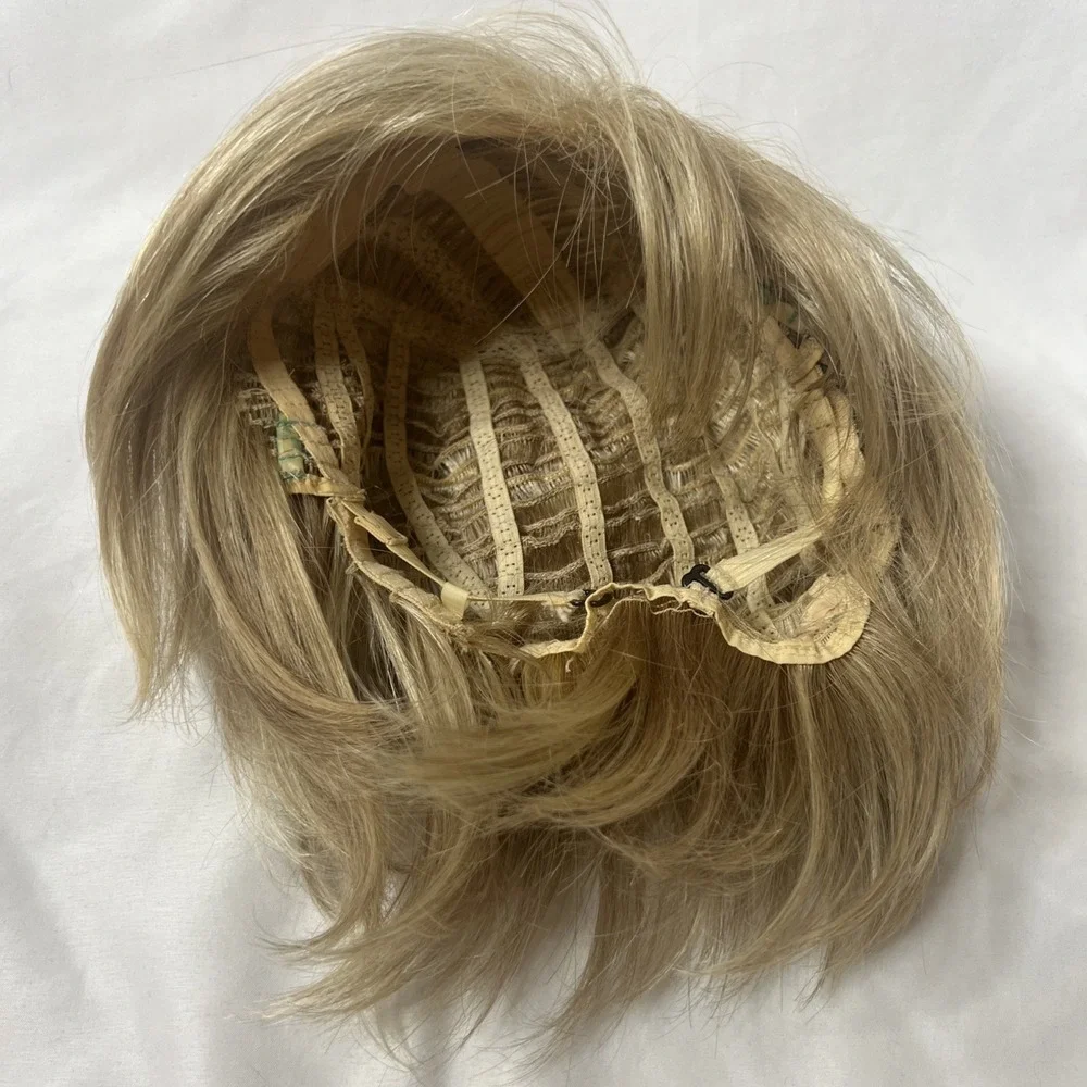 Estetica Designs Renae R16/88H Wig Honey Blonde Light Ash Blonde‎ Classique